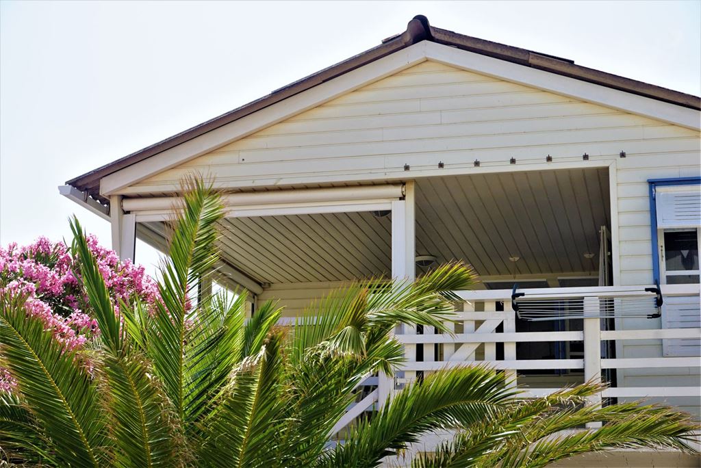 Chalet GRUISSAN 294000€ MYRIAM MAGNE IMMOBILIER Chalet GRUISSAN 294000€ MYRIAM MAGNE IMMOBILIER