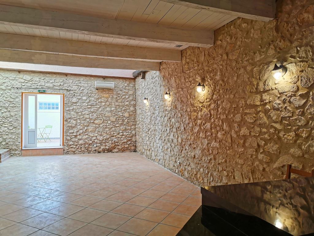 Maison de village CUXAC D'AUDE 174900€ MYRIAM MAGNE IMMOBILIER Maison de village CUXAC D'AUDE 174900€ MYRIAM MAGNE IMMOBILIER