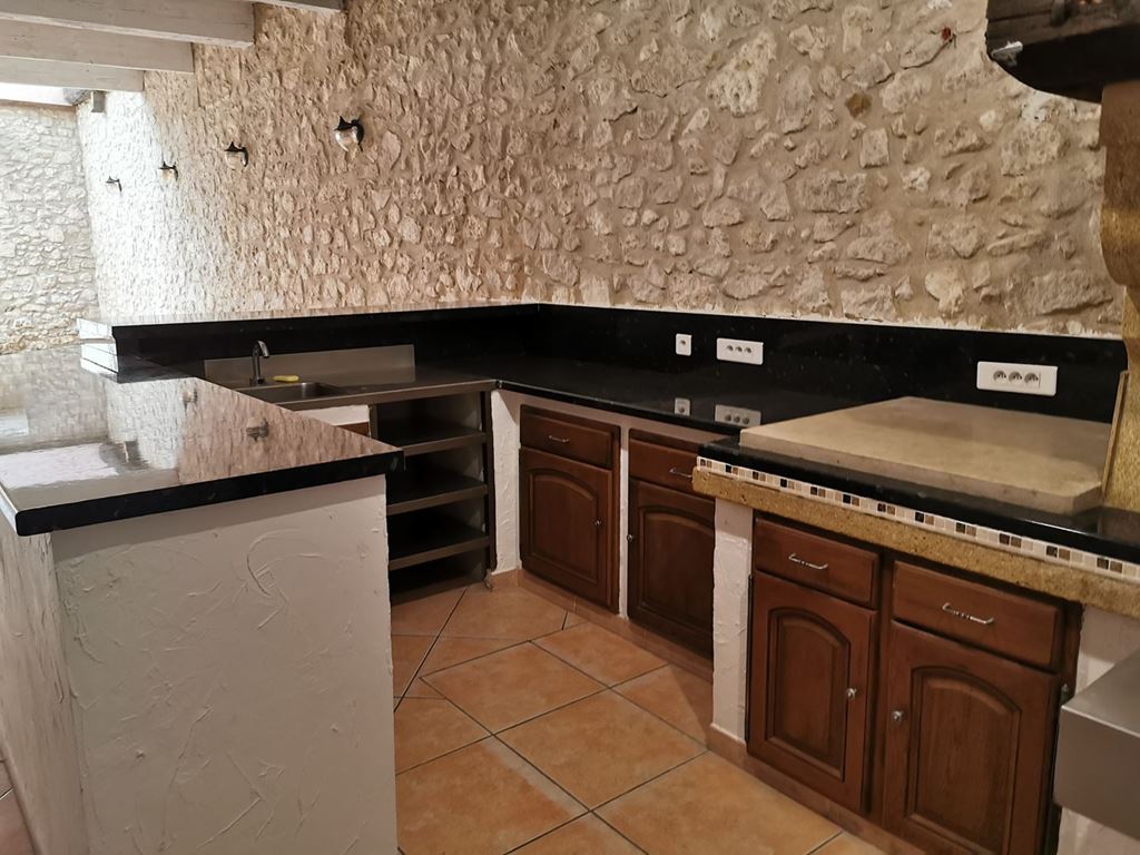 Maison de village CUXAC D'AUDE 174900€ MYRIAM MAGNE IMMOBILIER Maison de village CUXAC D'AUDE 174900€ MYRIAM MAGNE IMMOBILIER