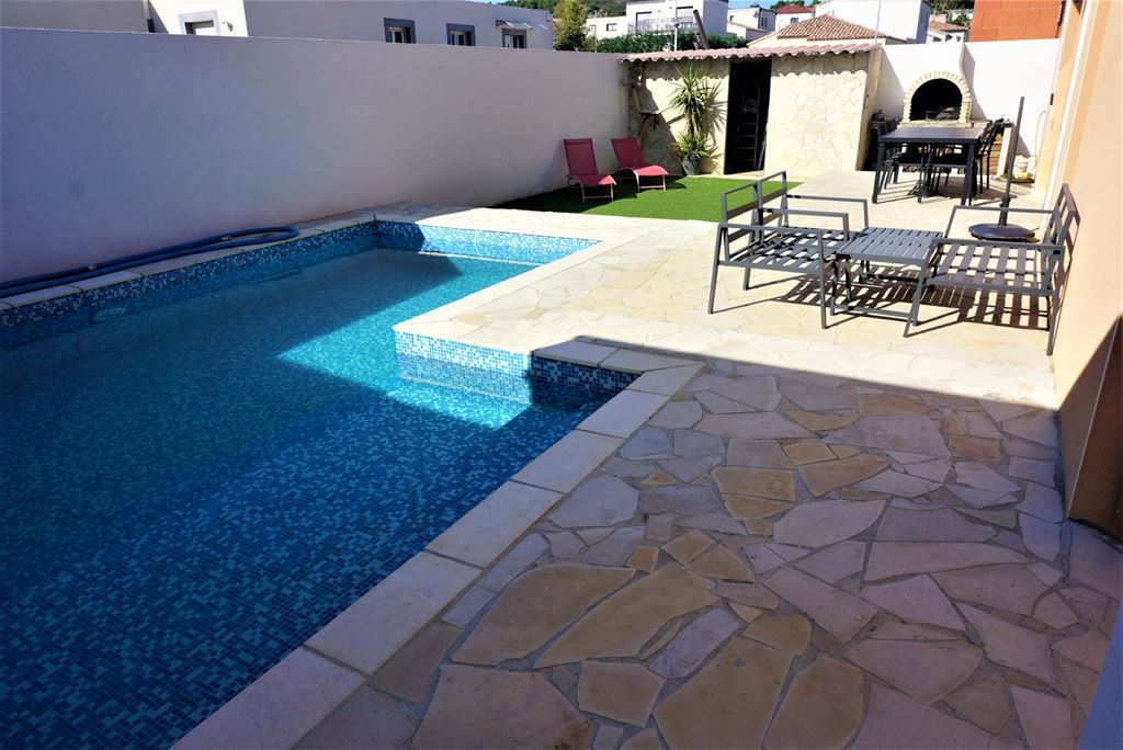 Maison NARBONNE 290000€ MYRIAM MAGNE IMMOBILIER Maison NARBONNE 290000€ MYRIAM MAGNE IMMOBILIER