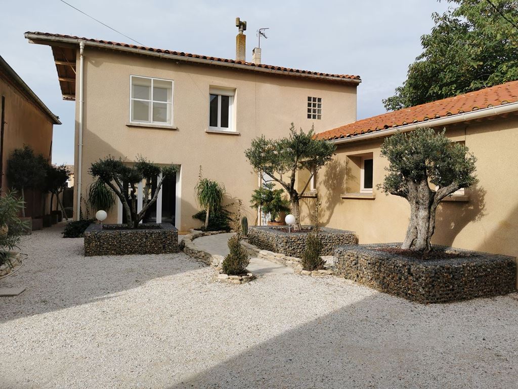 Maison MARCORIGNAN 243000€ MYRIAM MAGNE IMMOBILIER Maison MARCORIGNAN 243000€ MYRIAM MAGNE IMMOBILIER