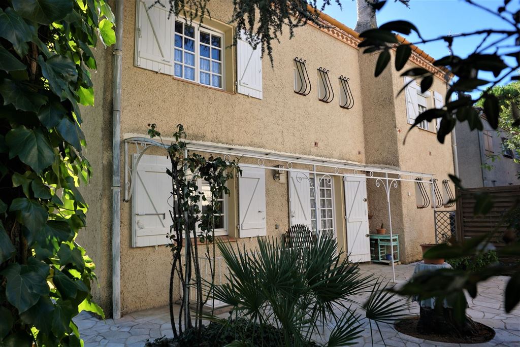 Maison PEZENAS 292000€ MYRIAM MAGNE IMMOBILIER Maison PEZENAS 292000€ MYRIAM MAGNE IMMOBILIER