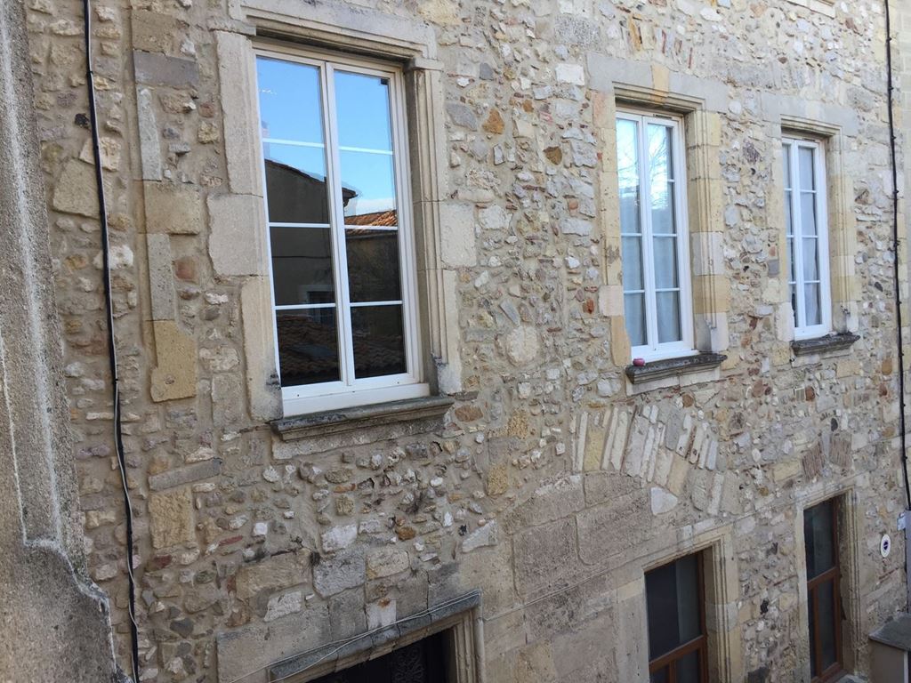 Appartement Appartement NARBONNE 220000€ MYRIAM MAGNE IMMOBILIER Appartement Appartement NARBONNE 220000€ MYRIAM MAGNE IMMOBILIER
