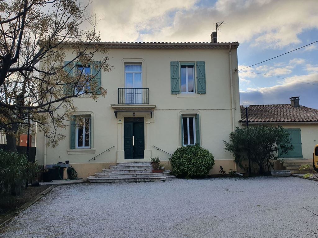 Maison QUARANTE 440000€ MYRIAM MAGNE IMMOBILIER Maison QUARANTE 440000€ MYRIAM MAGNE IMMOBILIER