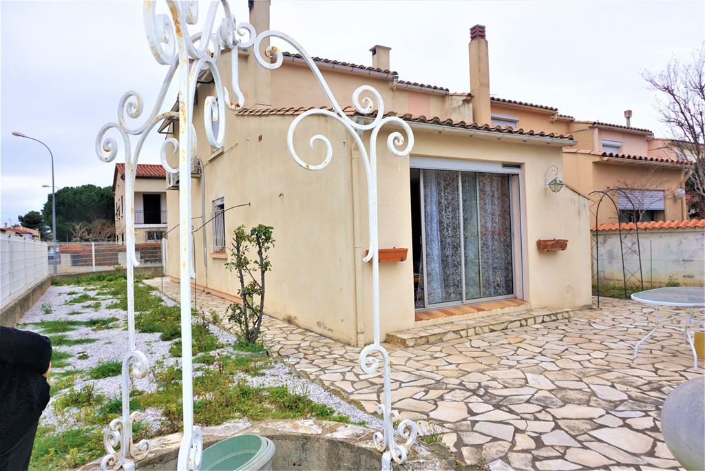 Maison NARBONNE 225000€ MYRIAM MAGNE IMMOBILIER Maison NARBONNE 225000€ MYRIAM MAGNE IMMOBILIER