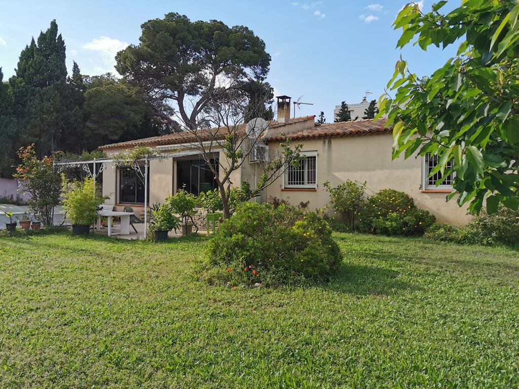 Villa NARBONNE 239000€ MYRIAM MAGNE IMMOBILIER Villa NARBONNE 239000€ MYRIAM MAGNE IMMOBILIER