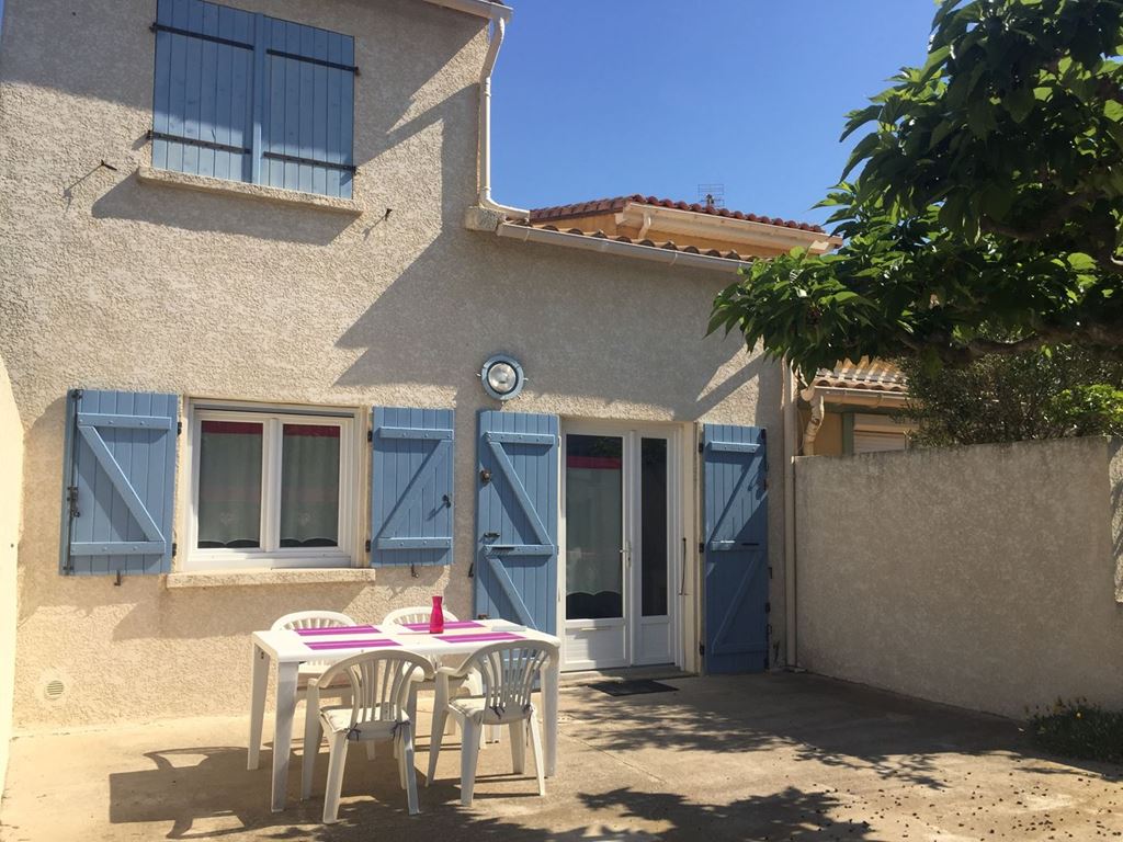Maison ST PIERRE LA MER 239500€ MYRIAM MAGNE IMMOBILIER Maison ST PIERRE LA MER 239500€ MYRIAM MAGNE IMMOBILIER