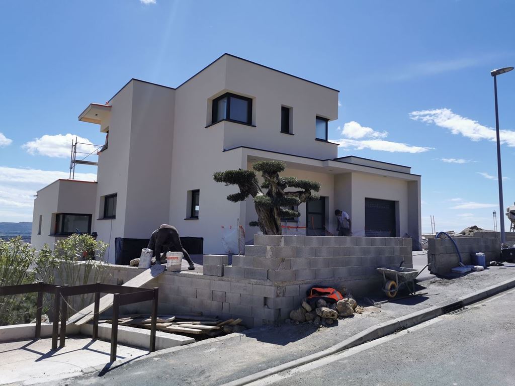 Maison Contemporaine NARBONNE 575000€ MYRIAM MAGNE IMMOBILIER Maison Contemporaine NARBONNE 575000€ MYRIAM MAGNE IMMOBILIER