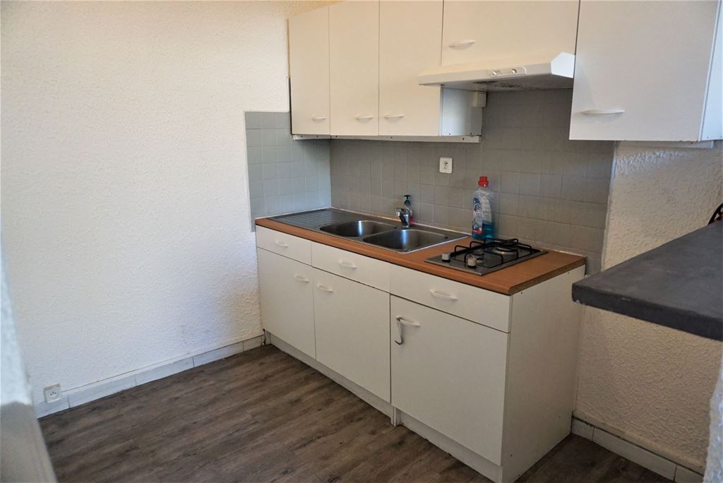 Appartement Appartement NARBONNE 80000€ MYRIAM MAGNE IMMOBILIER Appartement Appartement NARBONNE 80000€ MYRIAM MAGNE IMMOBILIER