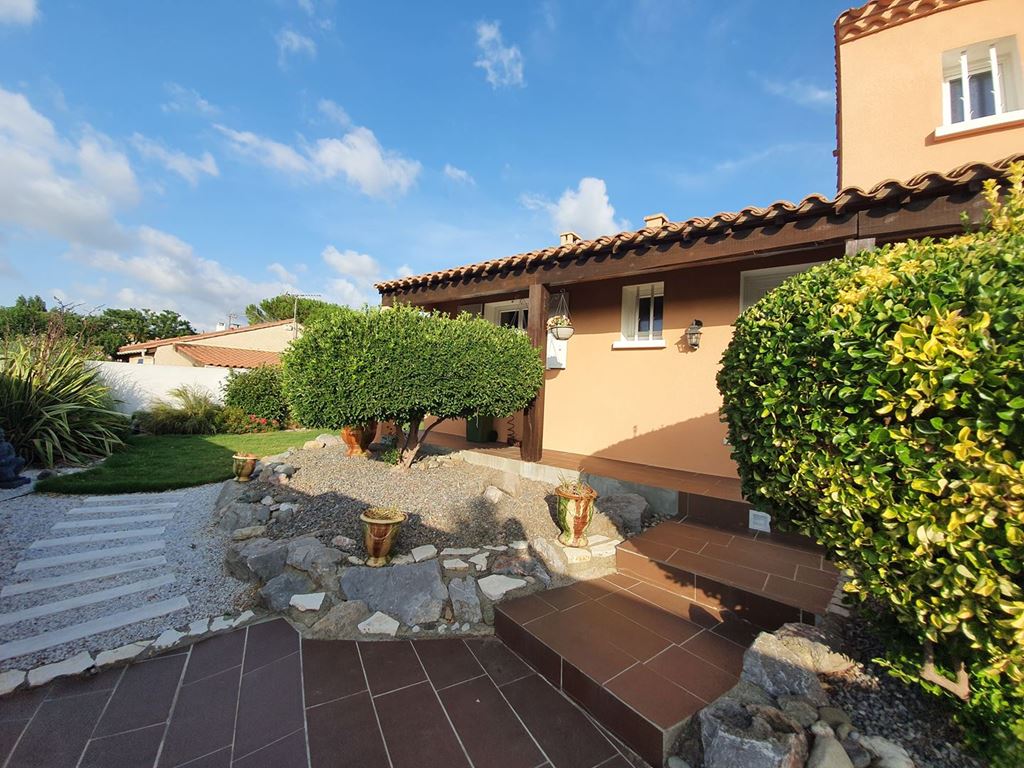 Maison COURSAN 295000€ MYRIAM MAGNE IMMOBILIER Maison COURSAN 295000€ MYRIAM MAGNE IMMOBILIER