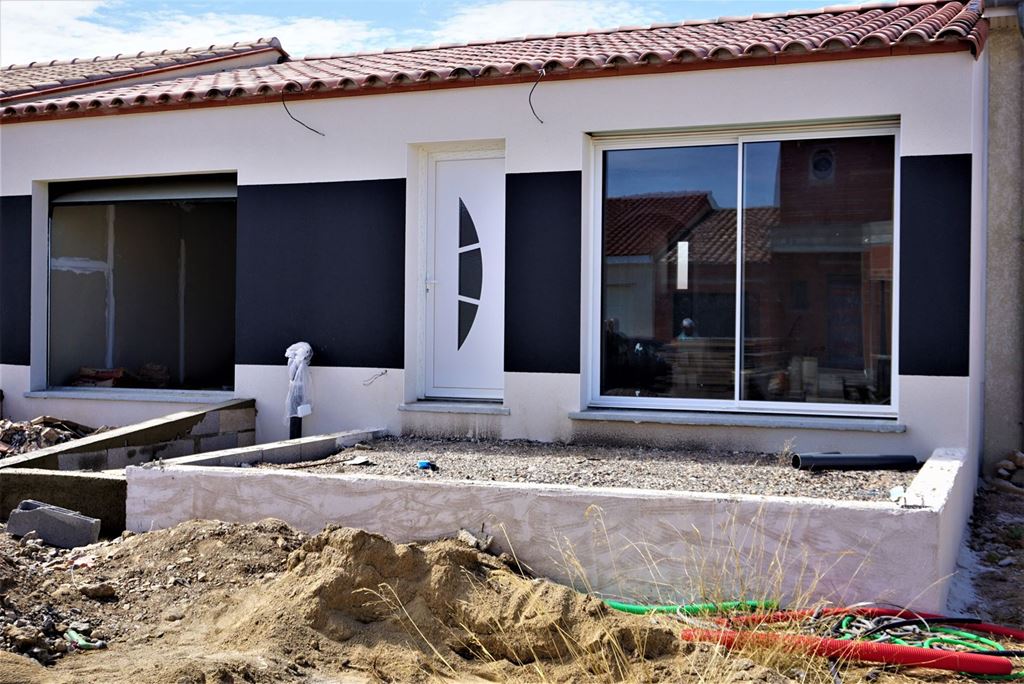 Maison de plain pied PORT LA NOUVELLE 160000€ MYRIAM MAGNE IMMOBILIER Maison de plain pied PORT LA NOUVELLE 160000€ MYRIAM MAGNE IMMOBILIER