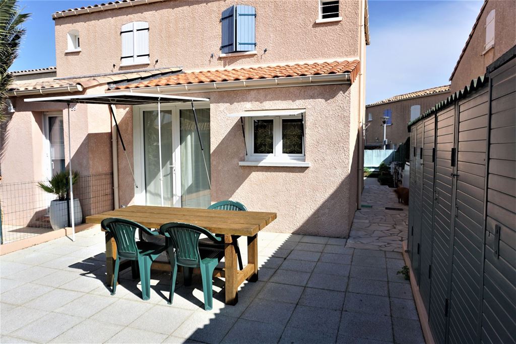 Maison ST PIERRE LA MER 145000€ MYRIAM MAGNE IMMOBILIER Maison ST PIERRE LA MER 145000€ MYRIAM MAGNE IMMOBILIER