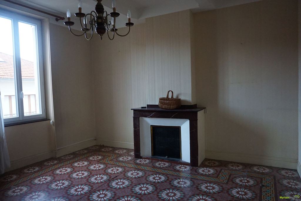 Maison NARBONNE 260000€ MYRIAM MAGNE IMMOBILIER Maison NARBONNE 260000€ MYRIAM MAGNE IMMOBILIER