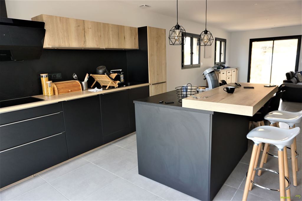 Maison NARBONNE 460000€ MYRIAM MAGNE IMMOBILIER Maison NARBONNE 460000€ MYRIAM MAGNE IMMOBILIER