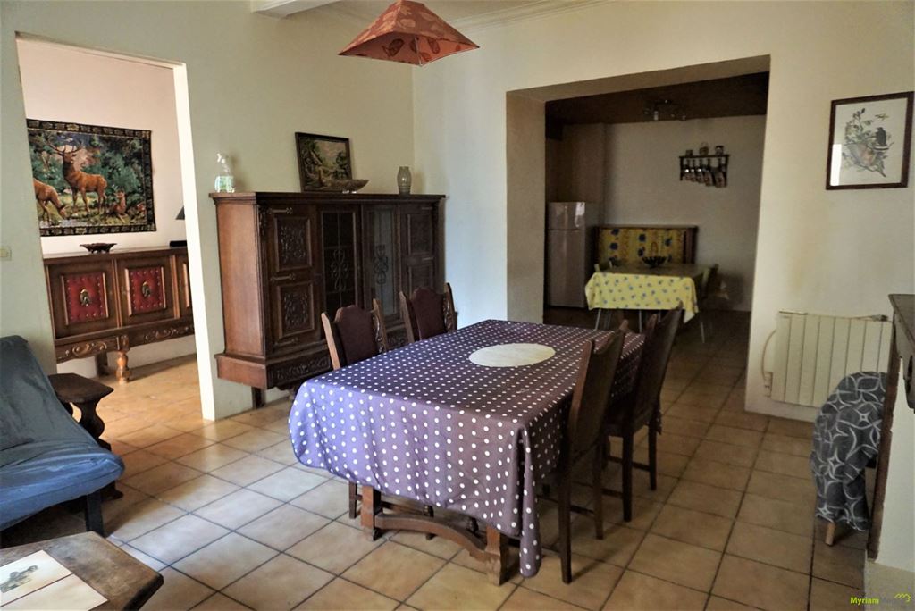 Maison de village ARMISSAN 148000€ MYRIAM MAGNE IMMOBILIER Maison de village ARMISSAN 148000€ MYRIAM MAGNE IMMOBILIER