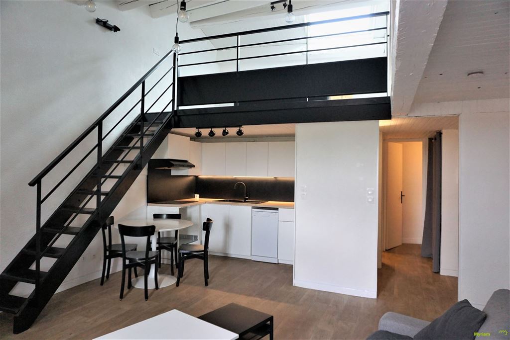 Appartement Appartement NARBONNE 106000€ MYRIAM MAGNE IMMOBILIER Appartement Appartement NARBONNE 106000€ MYRIAM MAGNE IMMOBILIER