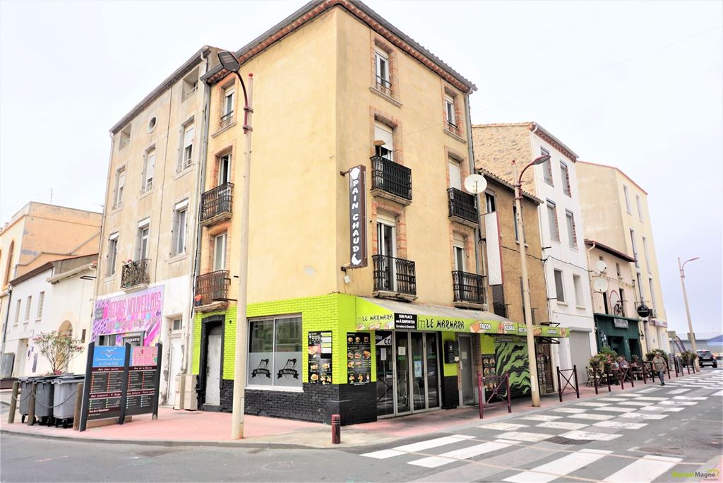 Immeuble PORT LA NOUVELLE 180000€ MYRIAM MAGNE IMMOBILIER