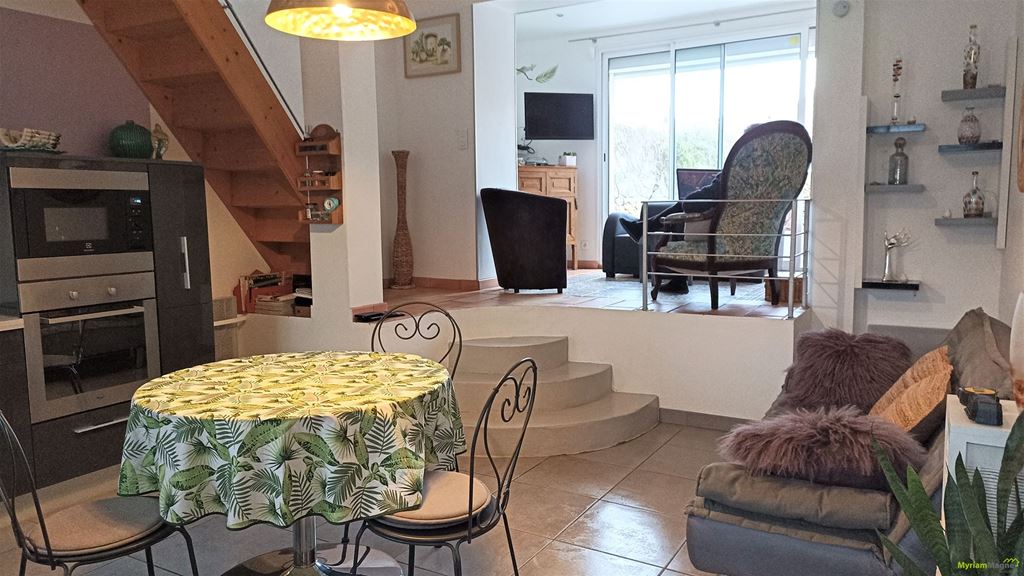 Maison MONTSERET 230000€ MYRIAM MAGNE IMMOBILIER Maison MONTSERET 230000€ MYRIAM MAGNE IMMOBILIER