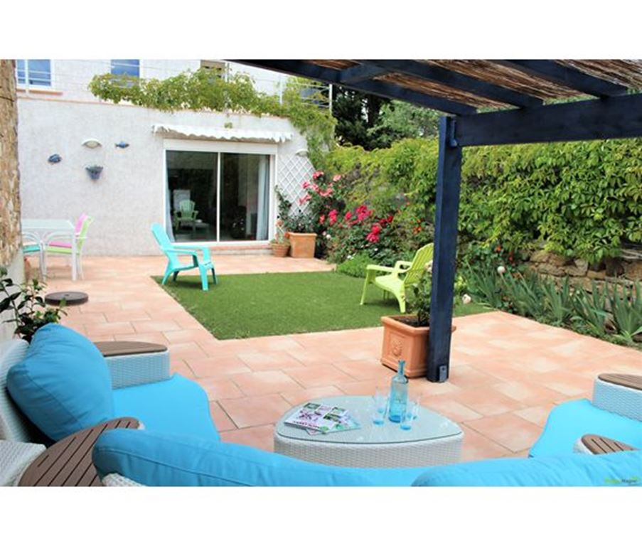 Maison MONTSERET 209000€ MYRIAM MAGNE IMMOBILIER Maison MONTSERET 209000€ MYRIAM MAGNE IMMOBILIER