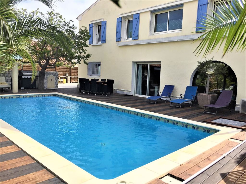 Maison NARBONNE 445000€ MYRIAM MAGNE IMMOBILIER Maison NARBONNE 445000€ MYRIAM MAGNE IMMOBILIER